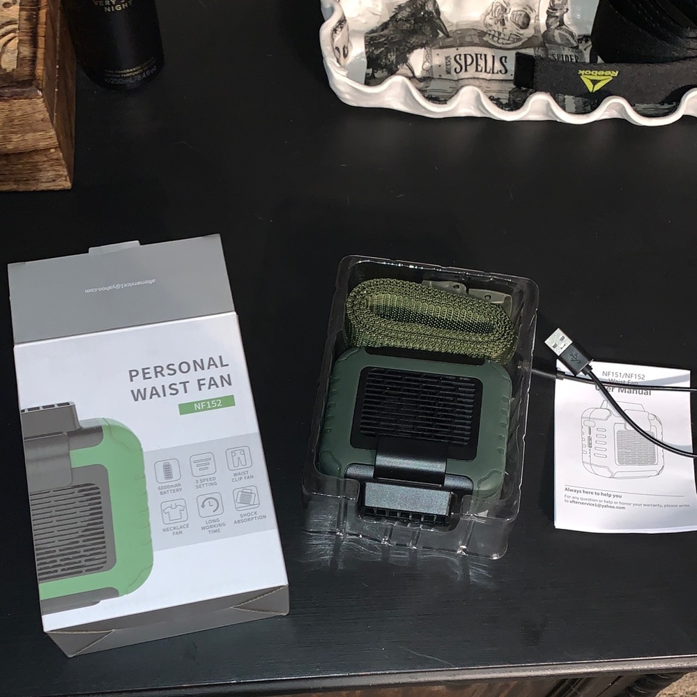 Green Personal Waist Fan